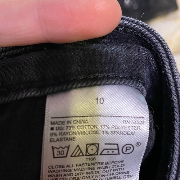 Black High Waisted Distressed Jeans - Picture 5 of 5